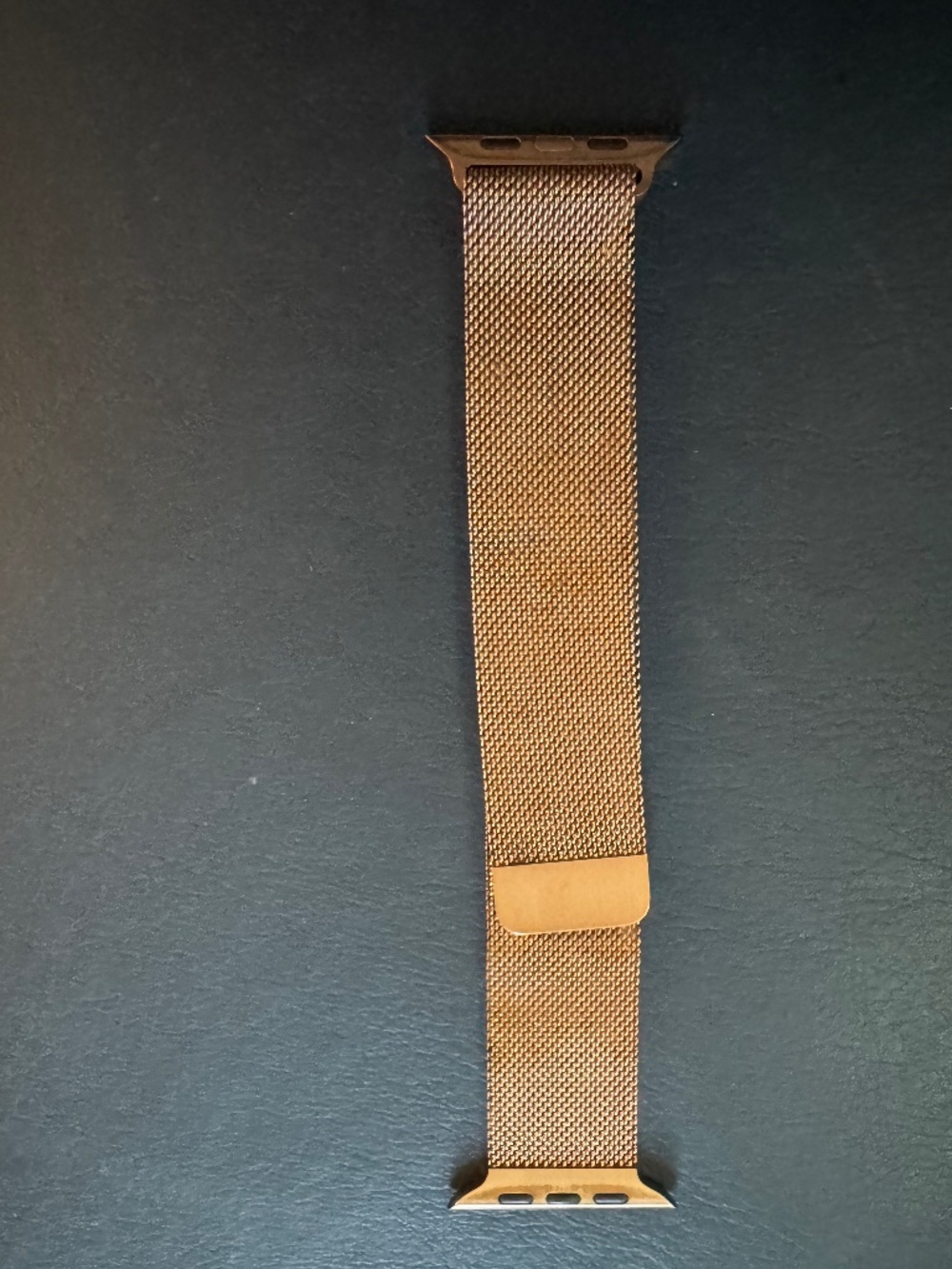Authentic Apple Rose Gold Milanese Loop for Apple Watch - 25 $